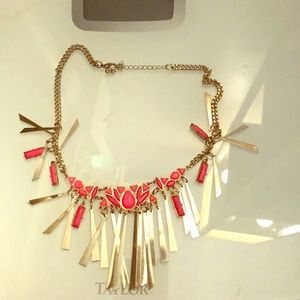 Chunky pink necklace